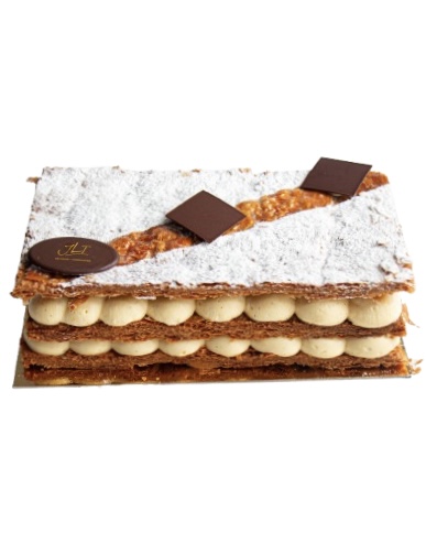 LE MILLEFEUILLE VANILLE, VANILLE FRAMBOISE, PRALINÉ OU AUX DEUX CHOCOLATS 